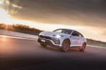 Lamborghini Urus Shiny Black Package 2018 года